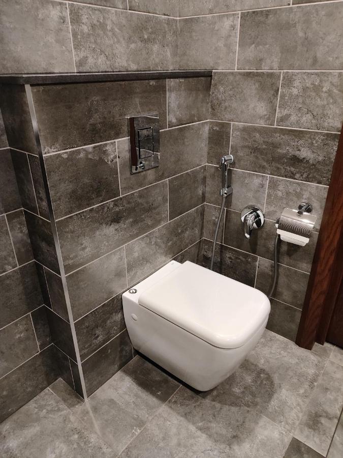 Orienta Hotel Gjoumri Kültér fotó