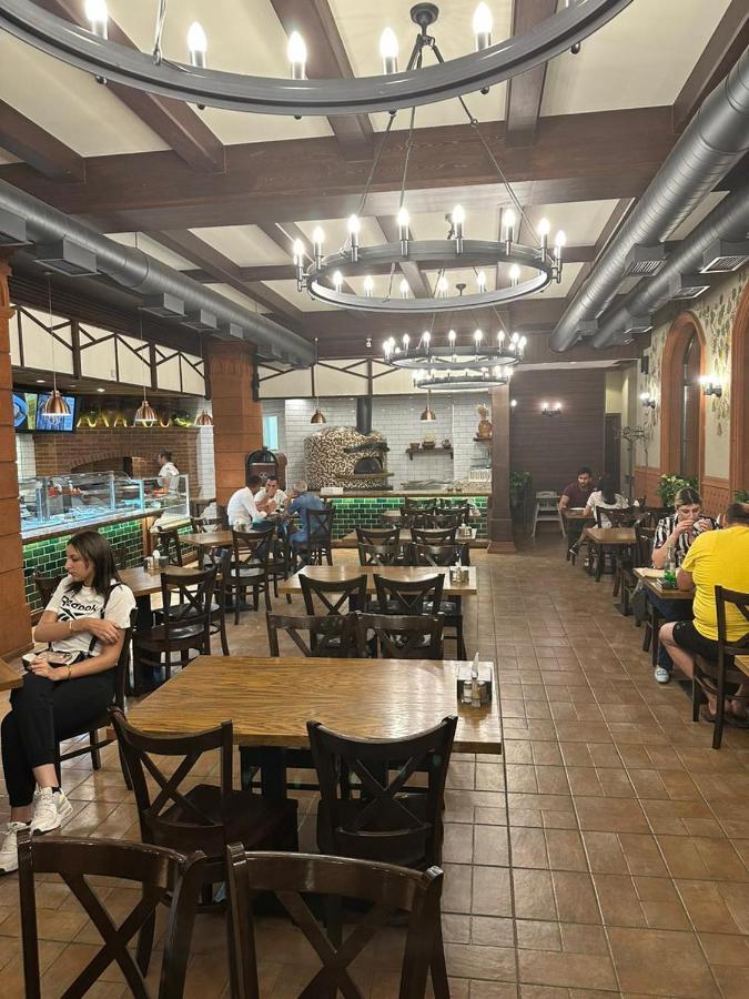Orienta Hotel Gjoumri Kültér fotó